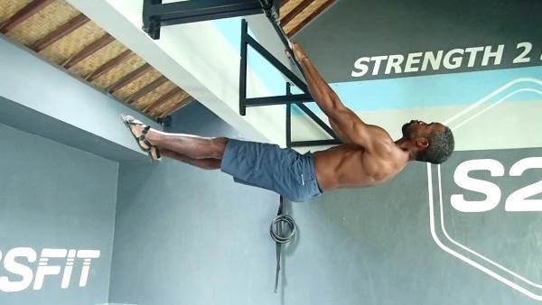 6 Best Calisthenics Shoulder Exercises: Improve Your Mobility And Strength
