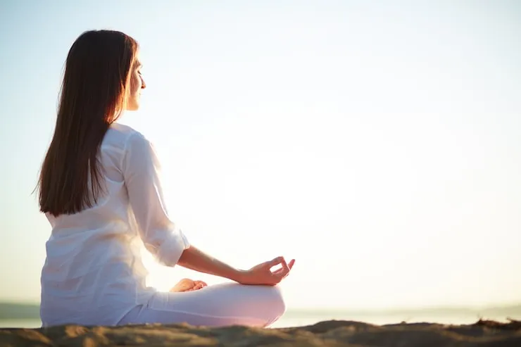 How Meditative Poses Help in Daily Life