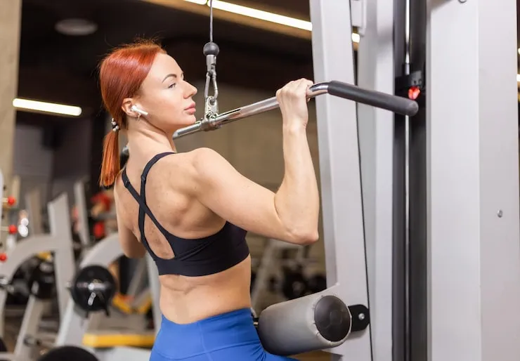 16 Latissimus Dorsi Exercises for a Strong Back