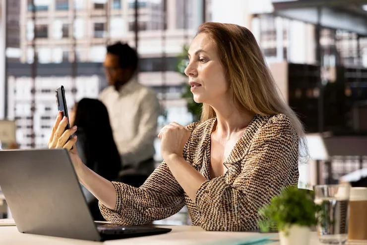 What Corporate Mindfulness Training for Employees Means